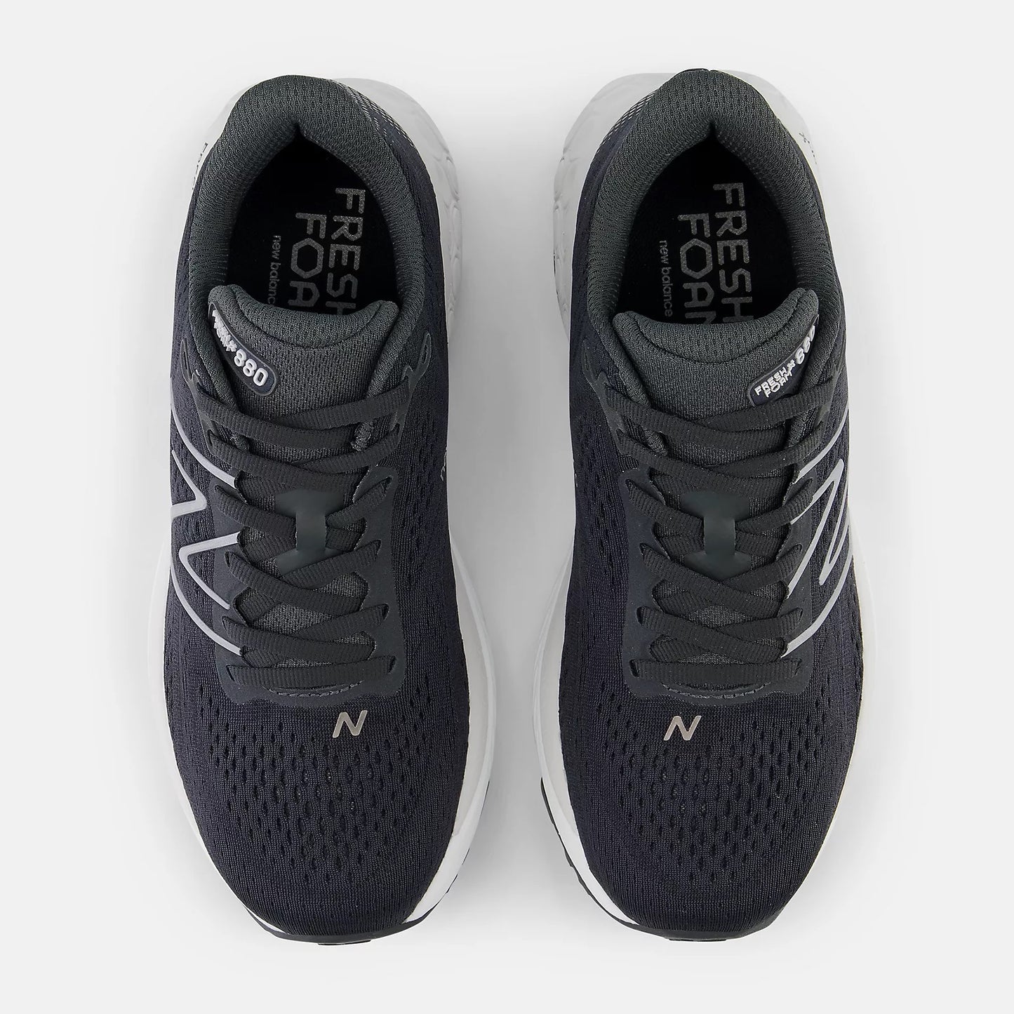 New Balance - Women's Fresh Foam x 880 v 13 - Black / Blacktop / Silver Metallic