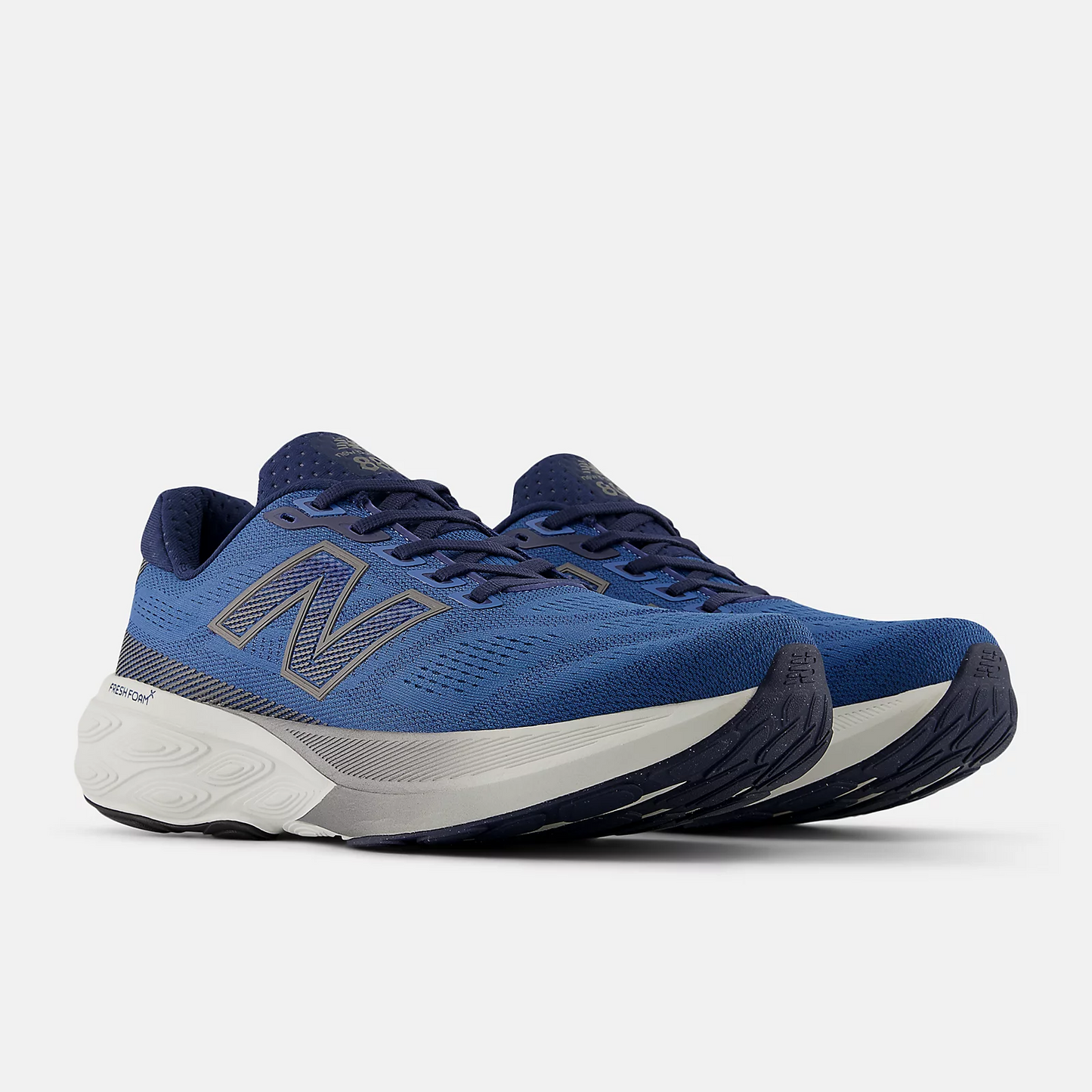 New Balance - m880v15 - Navy / Marmalade