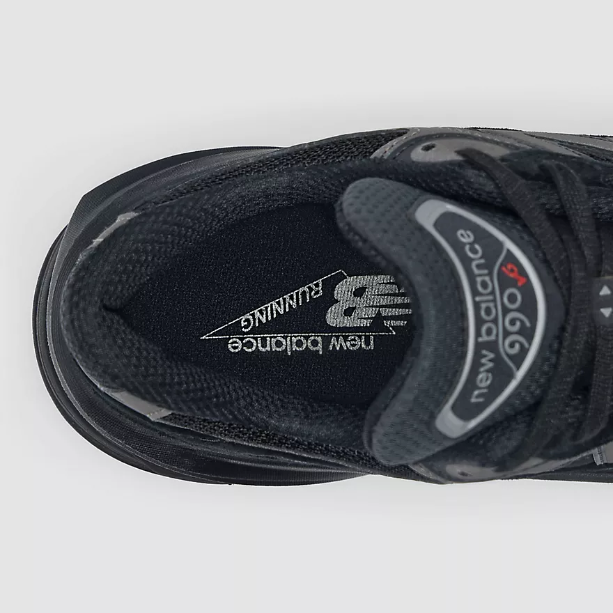 New Balance - Made in USA 990 v6 - Black
