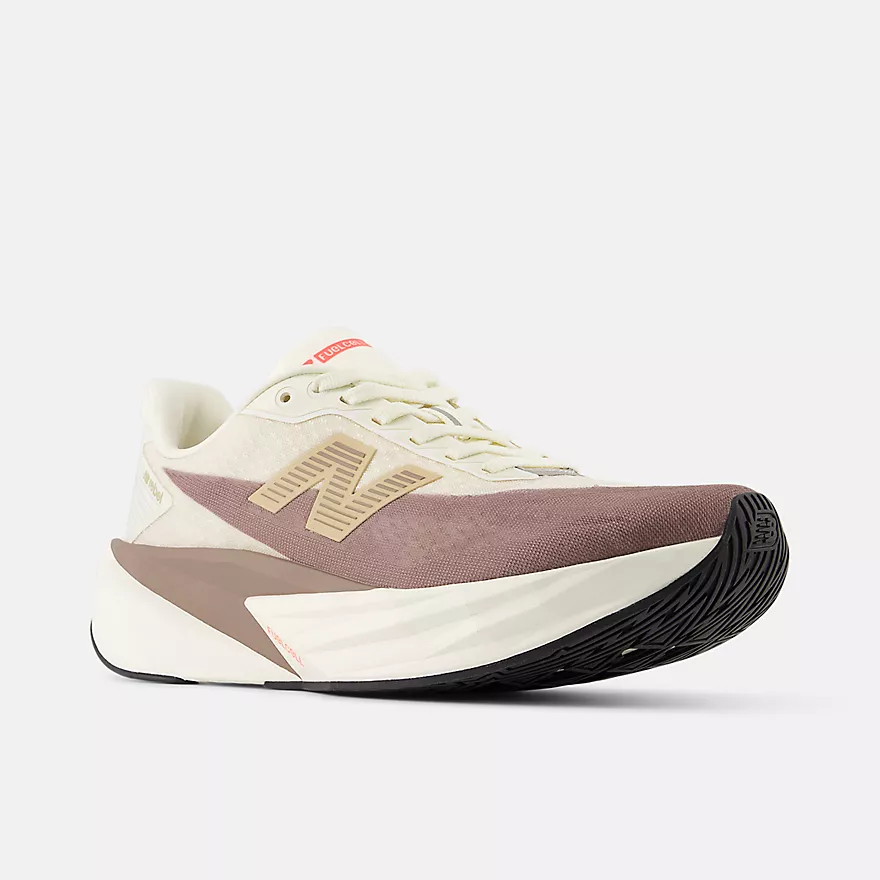 New Balance - Fuel Cell Rebel v5 - Angora / Earth Shadow / Sea Salt