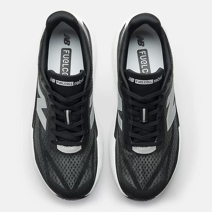 New Balance - Fuel Cell Rebel v5 - Black / nb 103 / White