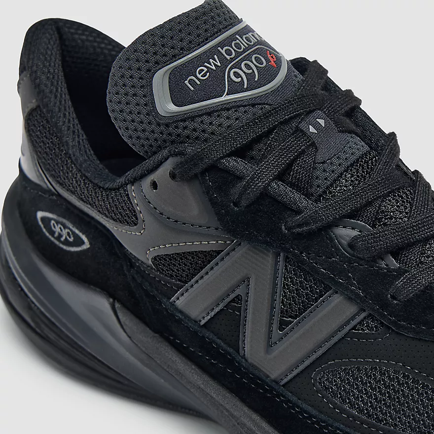 New Balance - Made in USA 990 v6 - Black